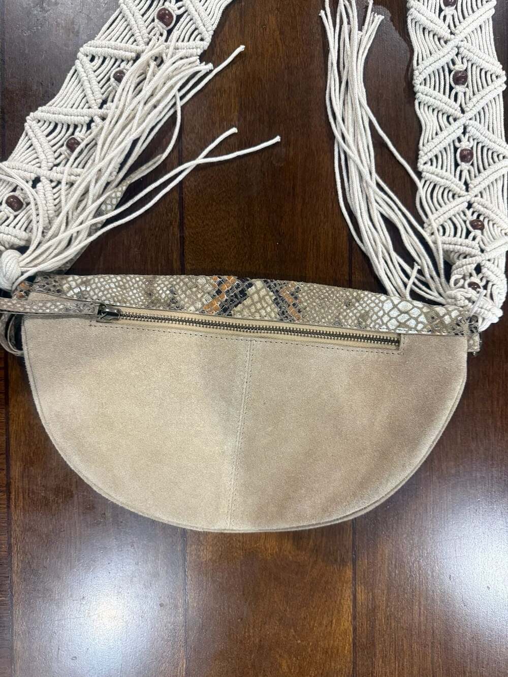 Free People Farrah Macramé Moon Crossbody Bag Snakeskin Fringe Boho Festival Y2K - Picture 6 of 9